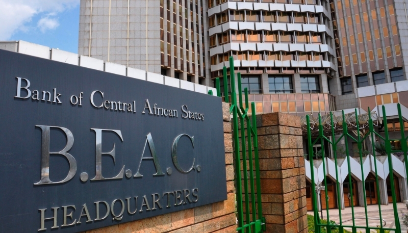 Le siège de la Banque des États de l'Afrique centrale à Yaoundé, le 26 novembre 2012.