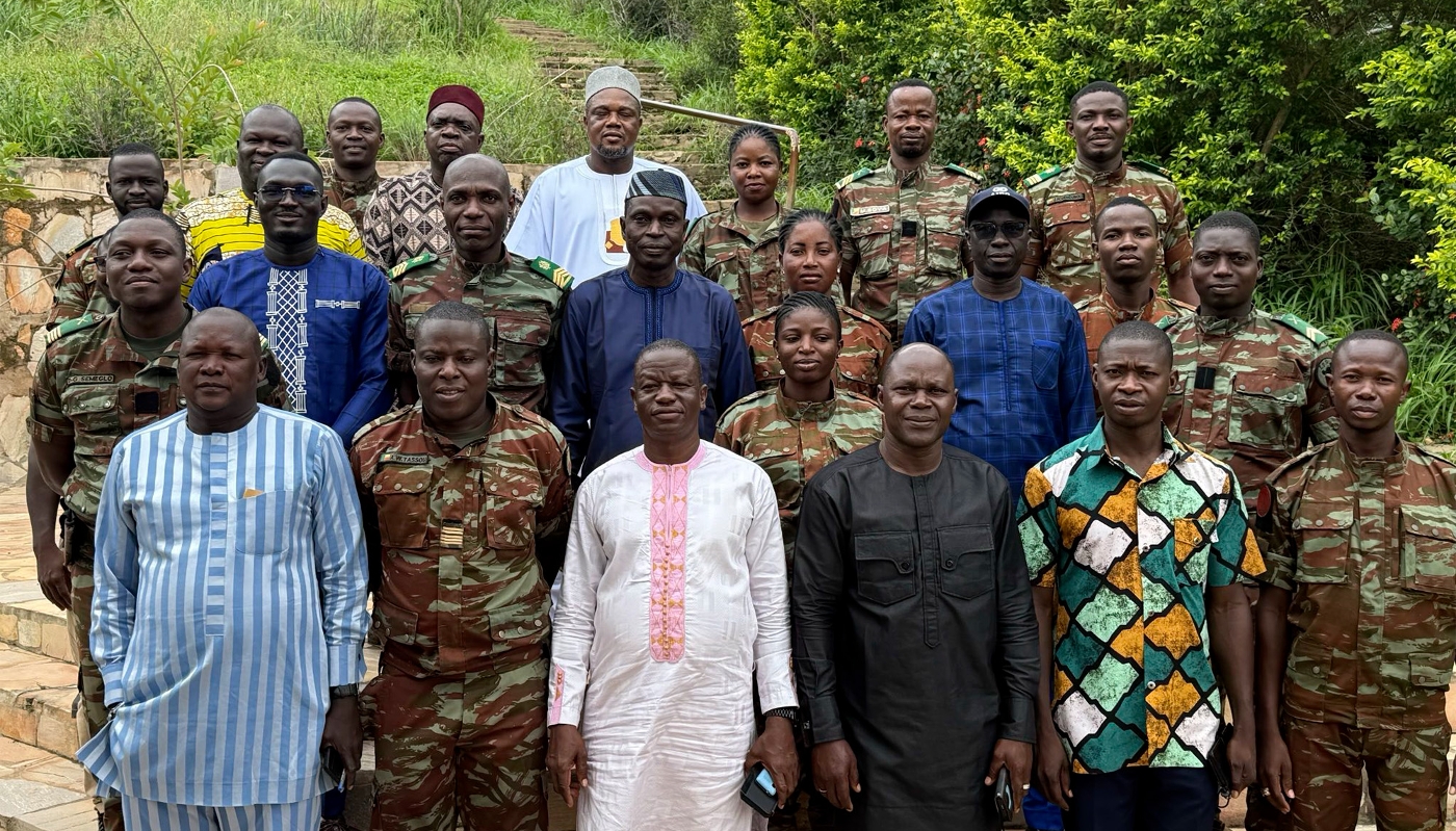 Un comité civilo-militaire dans le département d'Atacora, au Bénin, en juillet 2025.