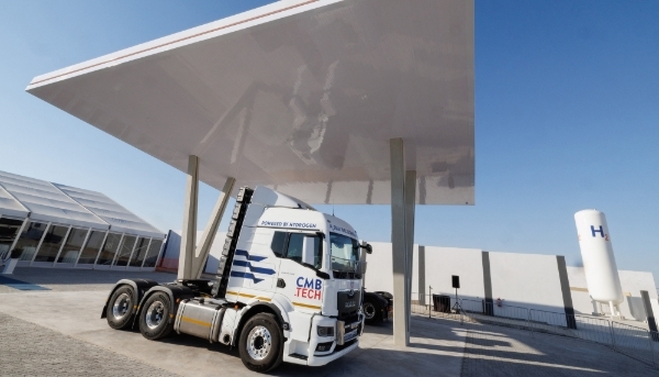 Une station à hydrogène à Walvis Bay, en Namibie, le 2 mai 2024.