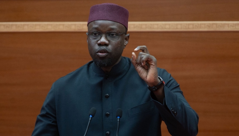 Ousmane Sonko, premier ministre sénégalais, à l'Assemblée nationale de Dakar, le 21 février.
