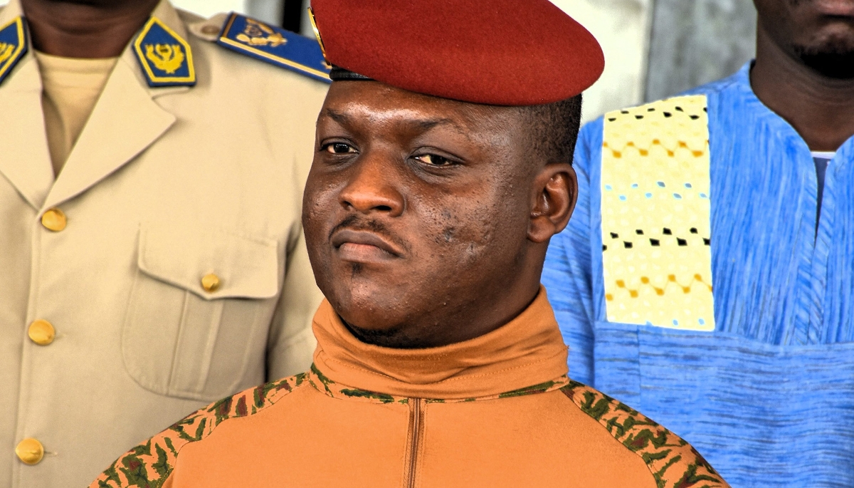 Le président burkinabè Ibrahim Traoré, le 25 juin 2024 à Ouagadougou.