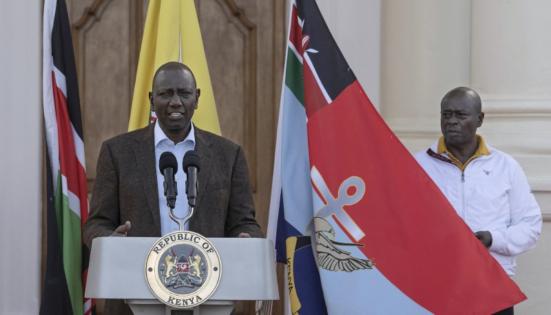 Le président kényan, William Ruto (à g.) et le vice-président, Righati Gachagua.