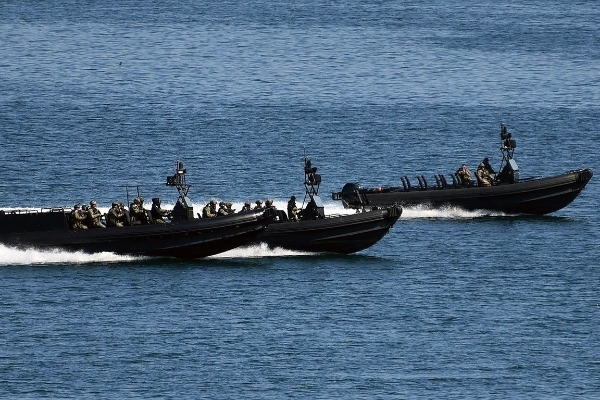 Depuis quelques mois, la marine nationale congolaise utilise au moins trois vedettes d'assaut russes BK-10.