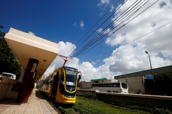 Une rame du tramway d'Alexandrie.