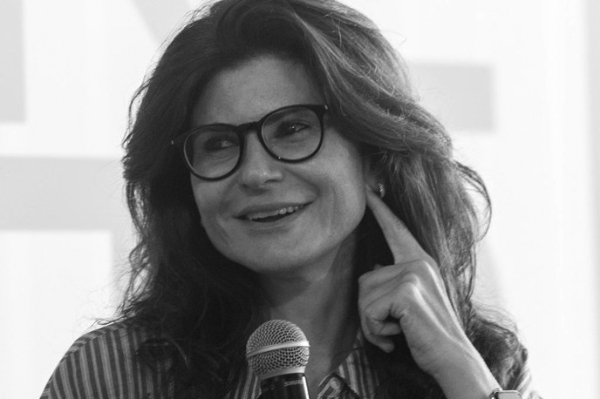 Miryam Abikzer, PDG du groupe d'événementiel Avant-Scène.