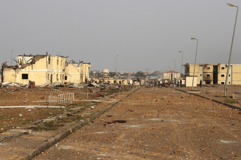 Le 7 mars, la ville de Bata (Guinée équatoriale) a été ravagée par une série d'explosions survenues dans des stocks de munitions.